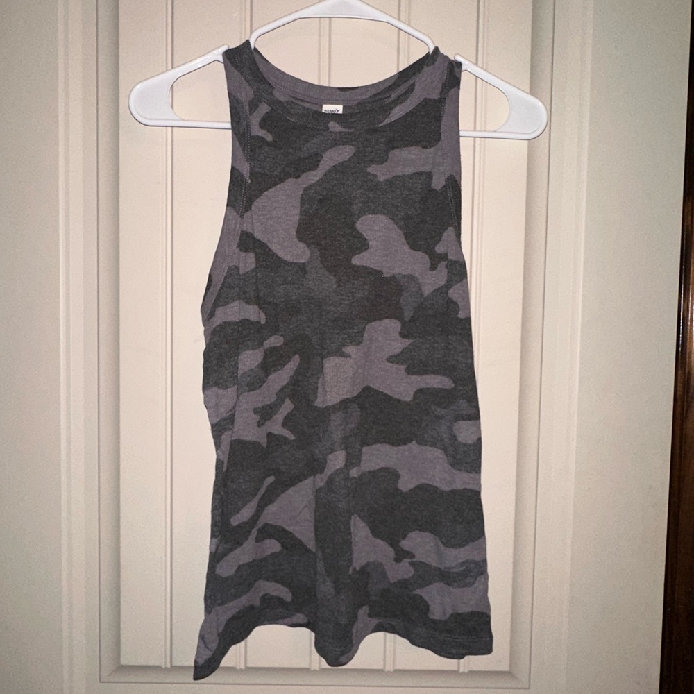 Camo Tank - Picture 2 of 4